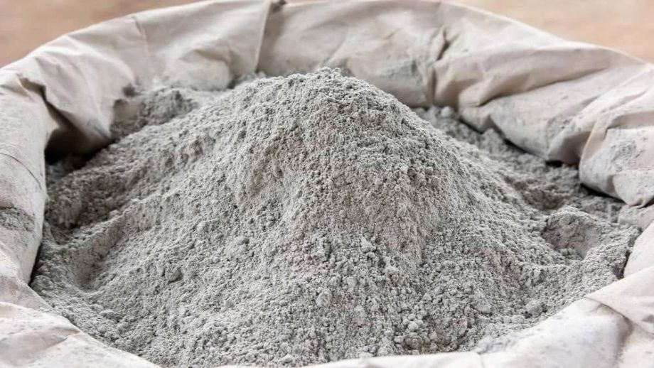 Bột thạch cao bị vón cục: Nguyên nhân và cách xử lý 
