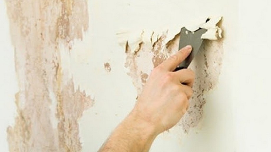 Trét bột thạch cao xong bị bong tróc do đâu?