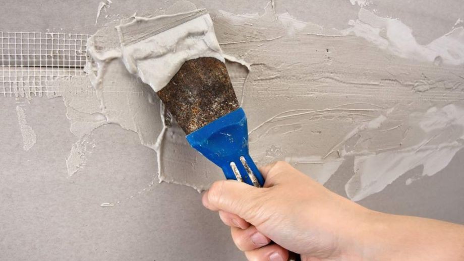 Có nên dùng bột bả thạch cao Vĩnh Tường cho trần thạch cao?