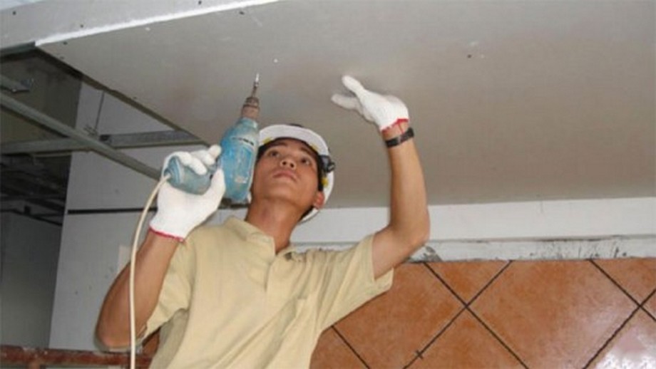 Định mức hao hụt vật tư thạch cao: Cách tính và tỷ lệ tham khảo